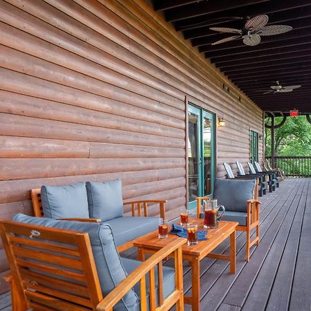 Hickory Ridge By Avantstay Incredible Private Elevated Cabin Sleeps 20 Гатлинбург Экстерьер фото